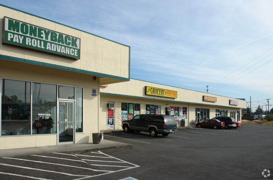 11916 Pacific Hwy SW, Lakewood, WA à louer - Photo de l’immeuble – Image 2 sur 4