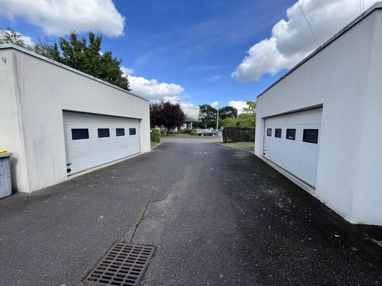 Bureau dans Bruz à vendre - Photo de l’immeuble – Image 2 sur 12