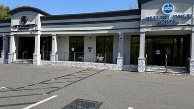 345 West Center, West Bridgewater, MA à louer Autre– Image 1 sur 11