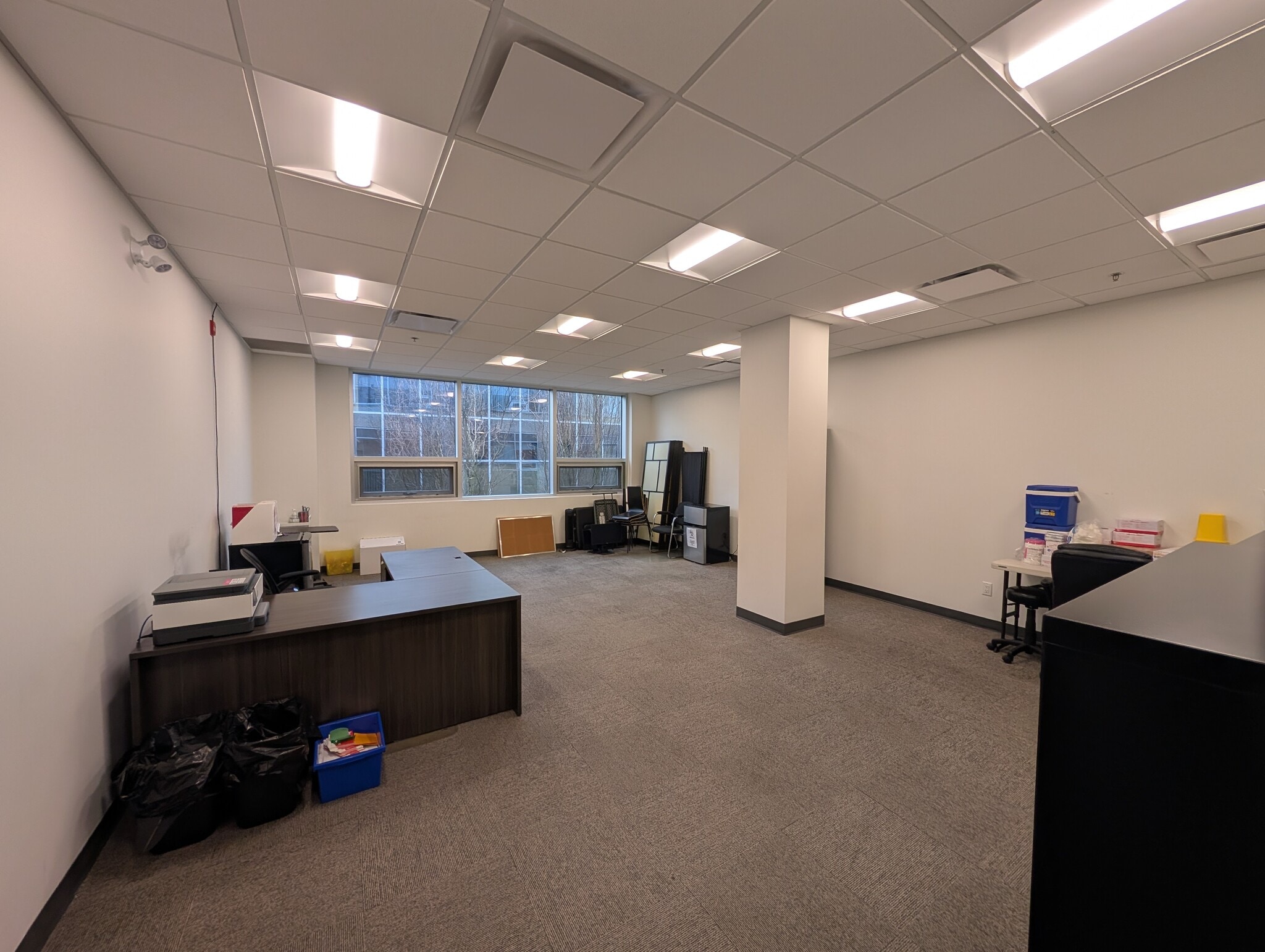 7327 137th St, Surrey, BC à louer Photo intérieure– Image 1 sur 10