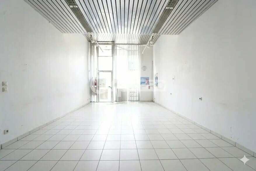 Local commercial dans Villeurbanne à vendre - Photo intérieure – Image 3 sur 7