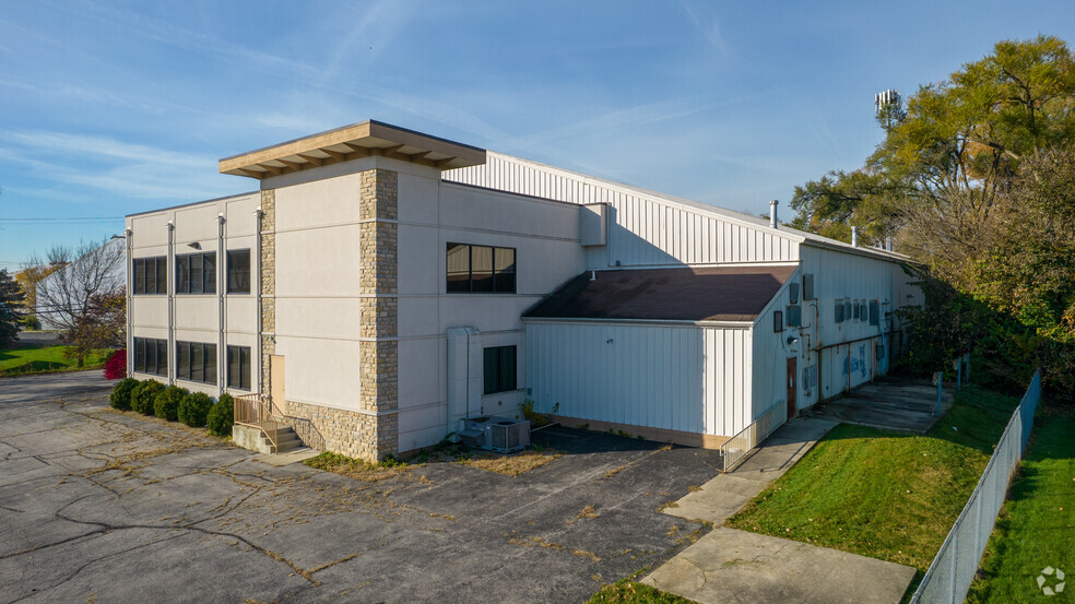 4555-4559 Knightsbridge Blvd, Columbus, OH à louer - Photo de l’immeuble – Image 1 sur 14