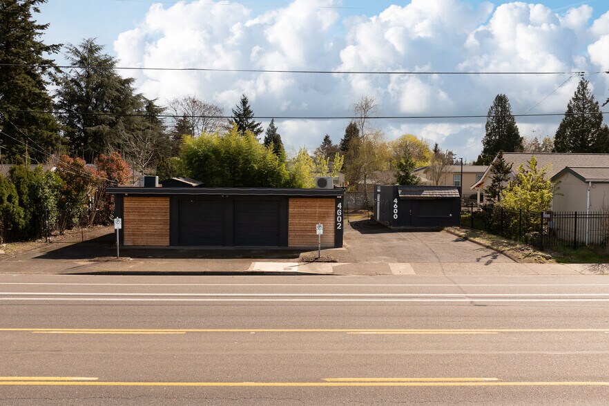 4600 NE Killingsworth St, Portland, OR à vendre - Photo de l’immeuble – Image 2 sur 30