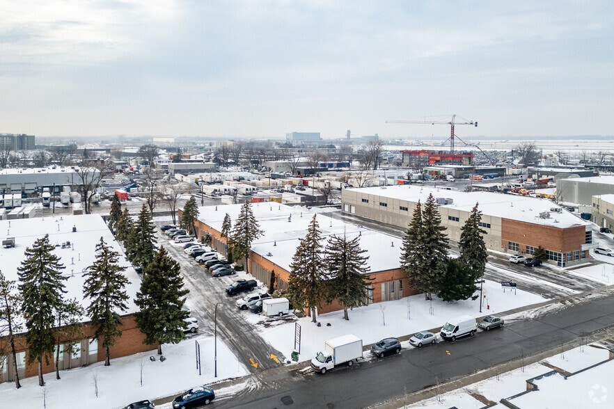 600 Av Orly, Dorval, QC à louer - Aérien – Image 2 sur 3