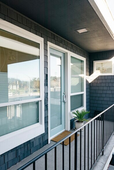 125-131 Camino Alto, Mill Valley, CA à louer - Photo de l’immeuble – Image 3 sur 11