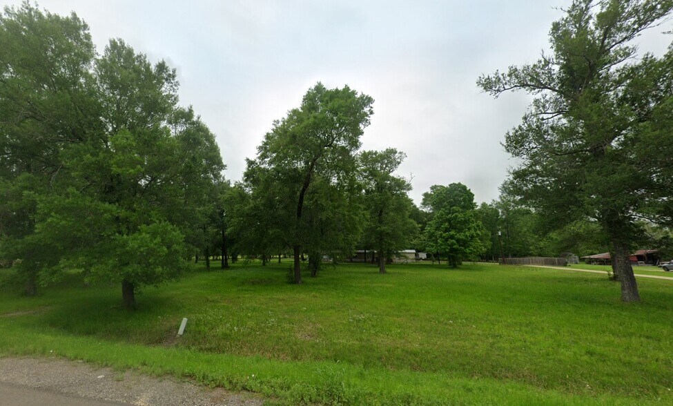 17446 Highway 146 N, Liberty, TX à vendre - Photo de l’immeuble – Image 3 sur 8