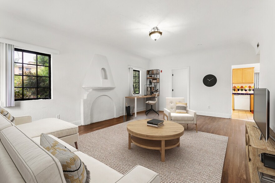 2623 Ellendale Pl, Los Angeles, CA à vendre - Photo de l’immeuble – Image 3 sur 17