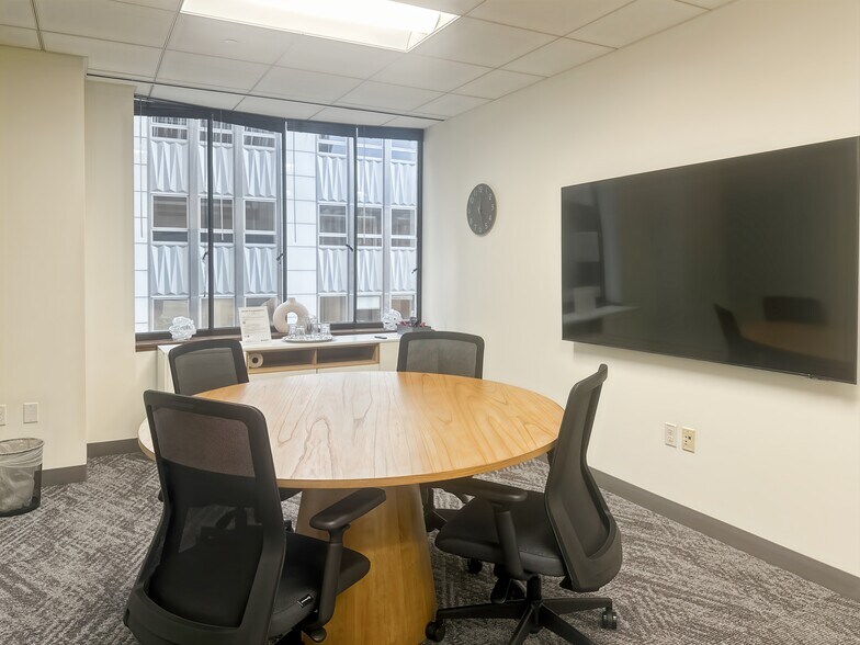 101 Montgomery St, San Francisco, CA à louer - Photo de l’immeuble – Image 1 sur 19