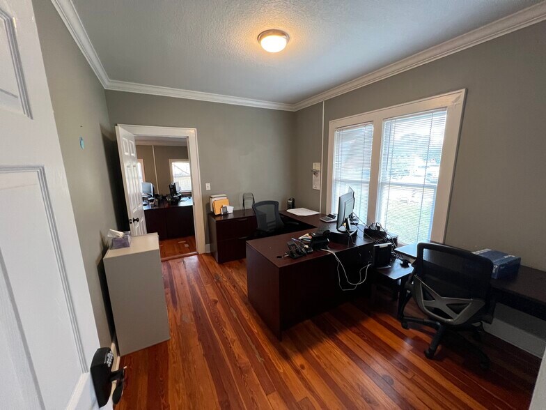 135 Avenue E SW, Winter Haven, FL à vendre - Photo de l’immeuble – Image 3 sur 11