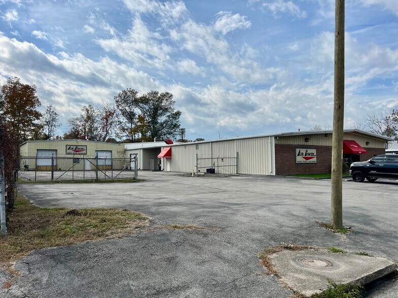 6120 Airways Blvd, Chattanooga, TN à vendre - Photo de l’immeuble – Image 1 sur 16