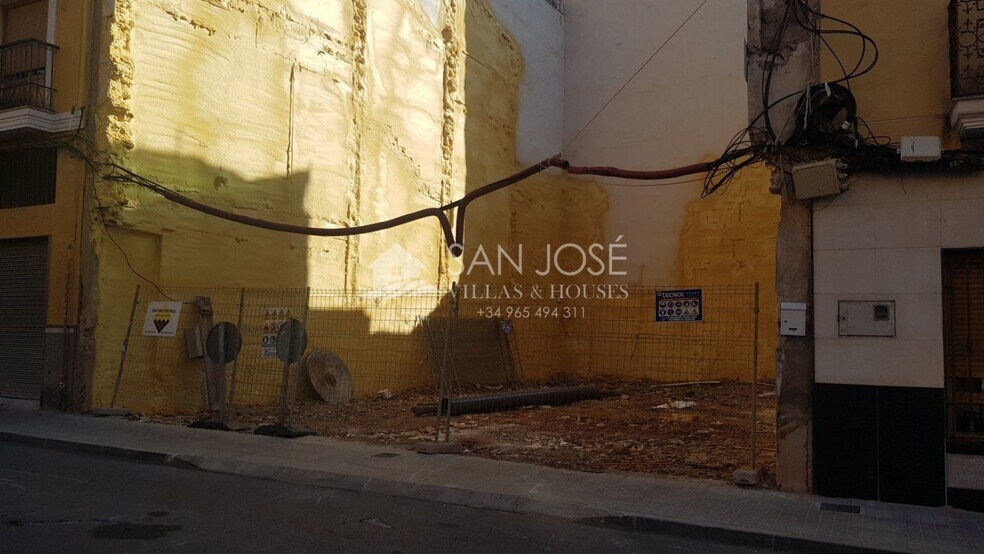 Terrain dans Novelda, Alicante à vendre - Photo de la construction – Image 3 sur 4