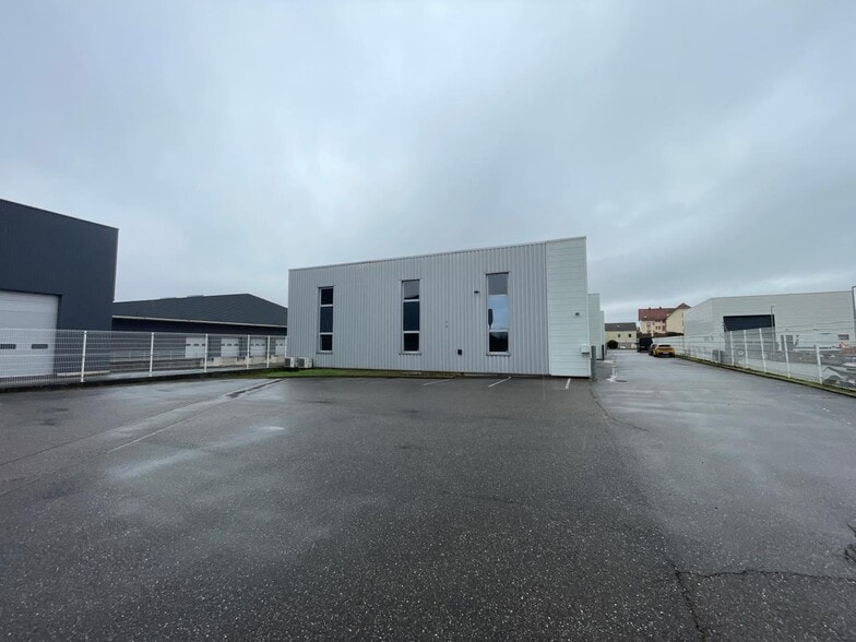 1A Rue Foch, Mundolsheim à louer - Photo de l’immeuble – Image 3 sur 14