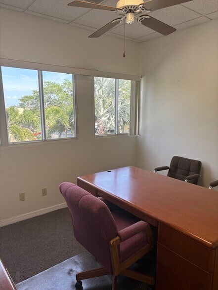 3005 State Rd 590, Clearwater, FL à louer - Photo de l’immeuble – Image 3 sur 12
