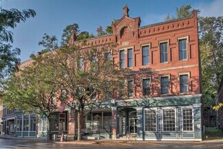 Plus de détails pour 39-45 The Square, Bellows Falls, VT - Local commercial à vendre