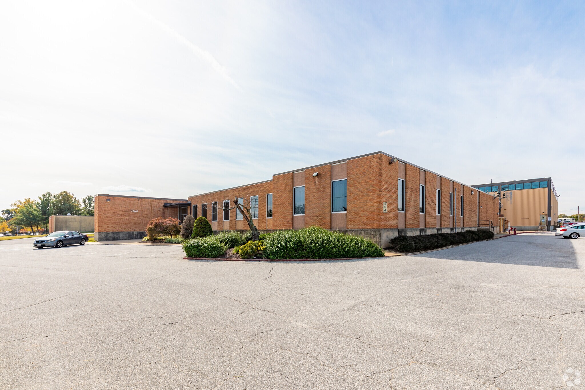 7364 Baltimore Annapolis Blvd, Glen Burnie, MD à louer Photo de l’immeuble– Image 1 sur 9