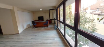 Bureau dans Barcelone, Barcelona à louer Photo intérieure– Image 1 sur 7