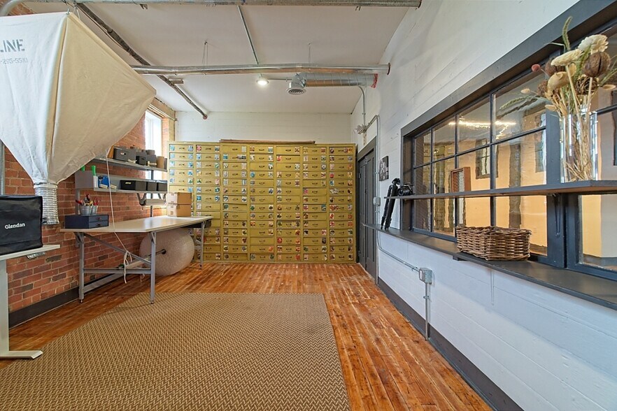 101 W Broadway St, Tipp City, OH à louer - Photo de l’immeuble – Image 2 sur 5