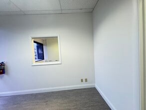 5440 NW 33rd Ave, Fort Lauderdale, FL à louer Photo intérieure– Image 2 sur 13