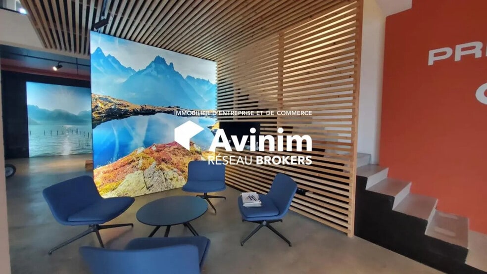 Local commercial dans Poisy à vendre - Photo de l’immeuble – Image 2 sur 5