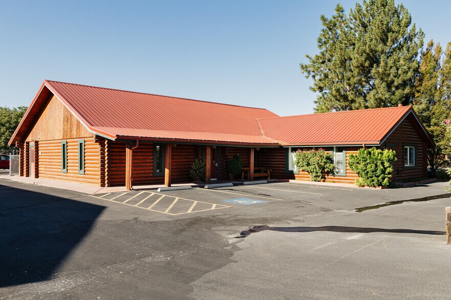 2502-2514 SW 4th ave, Ontario, OR à louer - Photo de l’immeuble – Image 1 sur 7