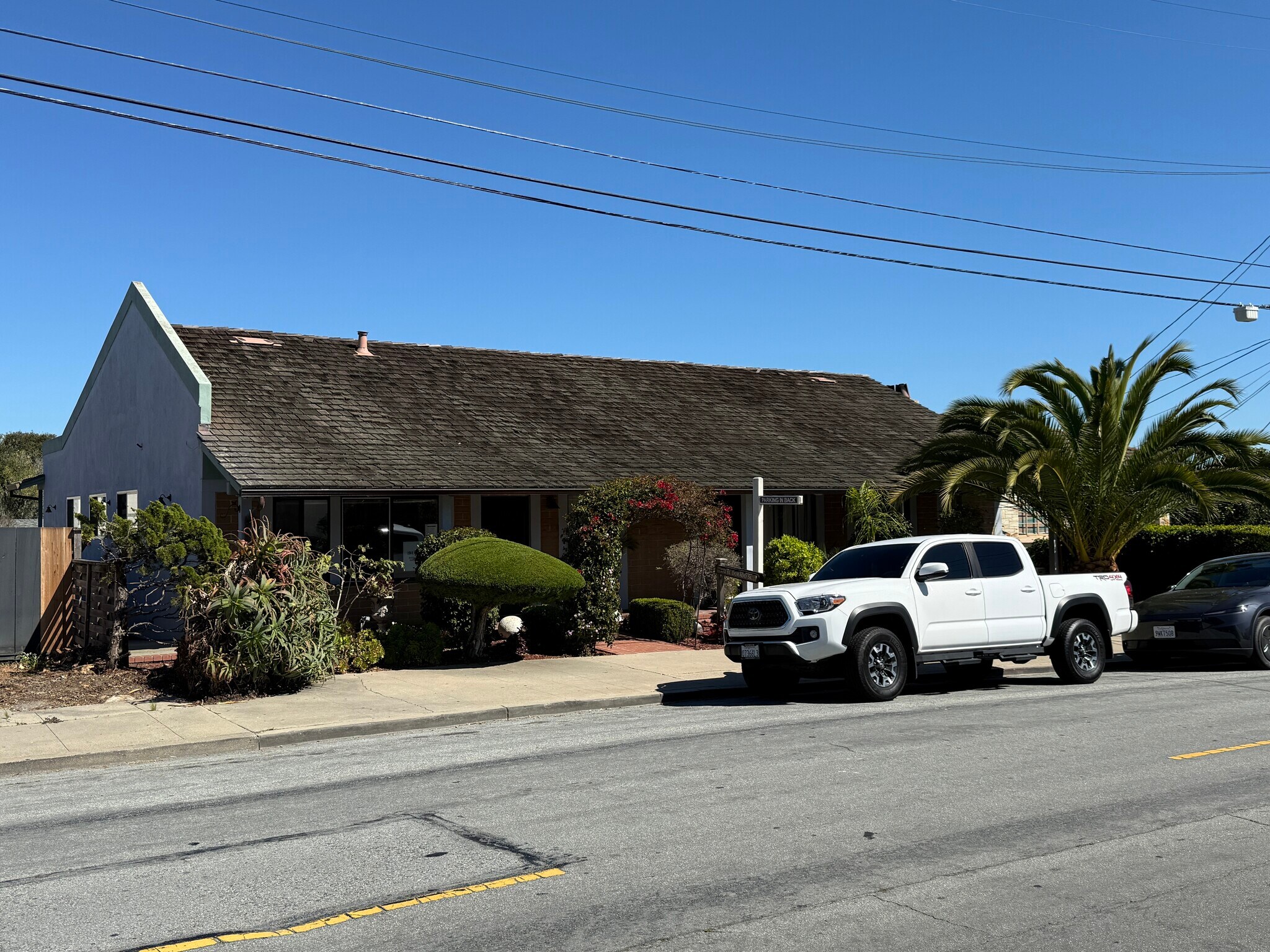 172 El Dorado St, Monterey, CA à vendre Photo principale– Image 1 sur 7