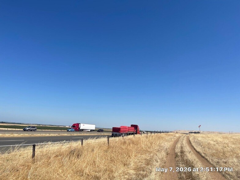 Langdon Rd, Los Banos, CA à vendre - Photo de l’immeuble – Image 3 sur 5