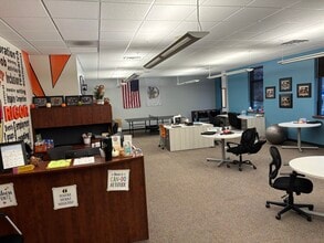 400 Reid St, De Pere, WI à louer Photo intérieure– Image 1 sur 24