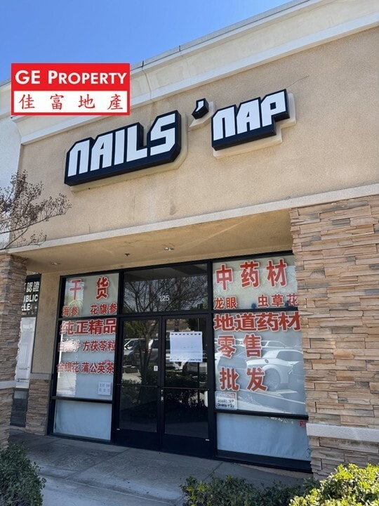 3917-3927 Walnut Grove Ave, Rosemead, CA à louer Photo de l’immeuble– Image 1 sur 1