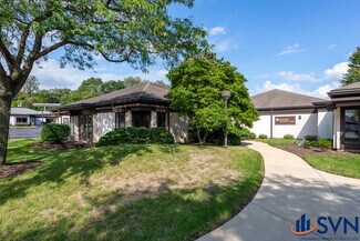 Plus de détails pour 2210 Dean St, St Charles, IL - Bureau à vendre
