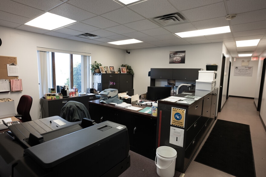 1135 Industrial Park Rd, Vandergrift, PA à louer - Photo intérieure – Image 2 sur 23