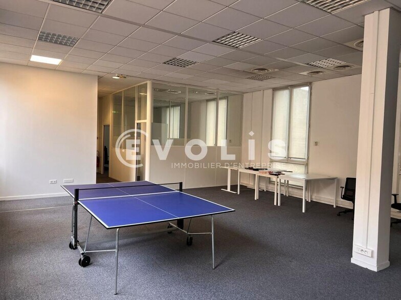 Bureau dans Bordeaux à louer - Photo intérieure – Image 2 sur 13