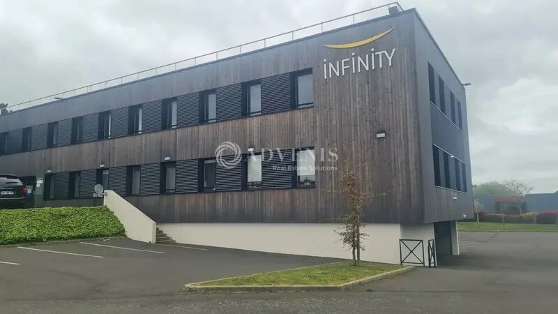 Bureau dans Langueux à louer - Photo de l’immeuble – Image 3 sur 12