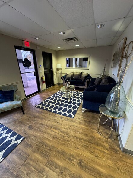 906 E Front St, Tyler, TX à vendre - Photo de l’immeuble – Image 3 sur 7