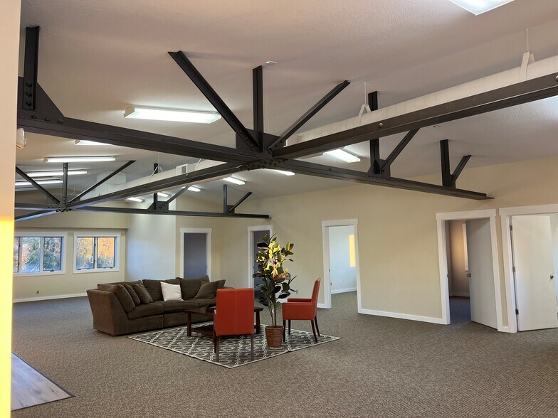 2231 US Hwy 12, Baldwin, WI à louer - Photo de l’immeuble – Image 3 sur 35