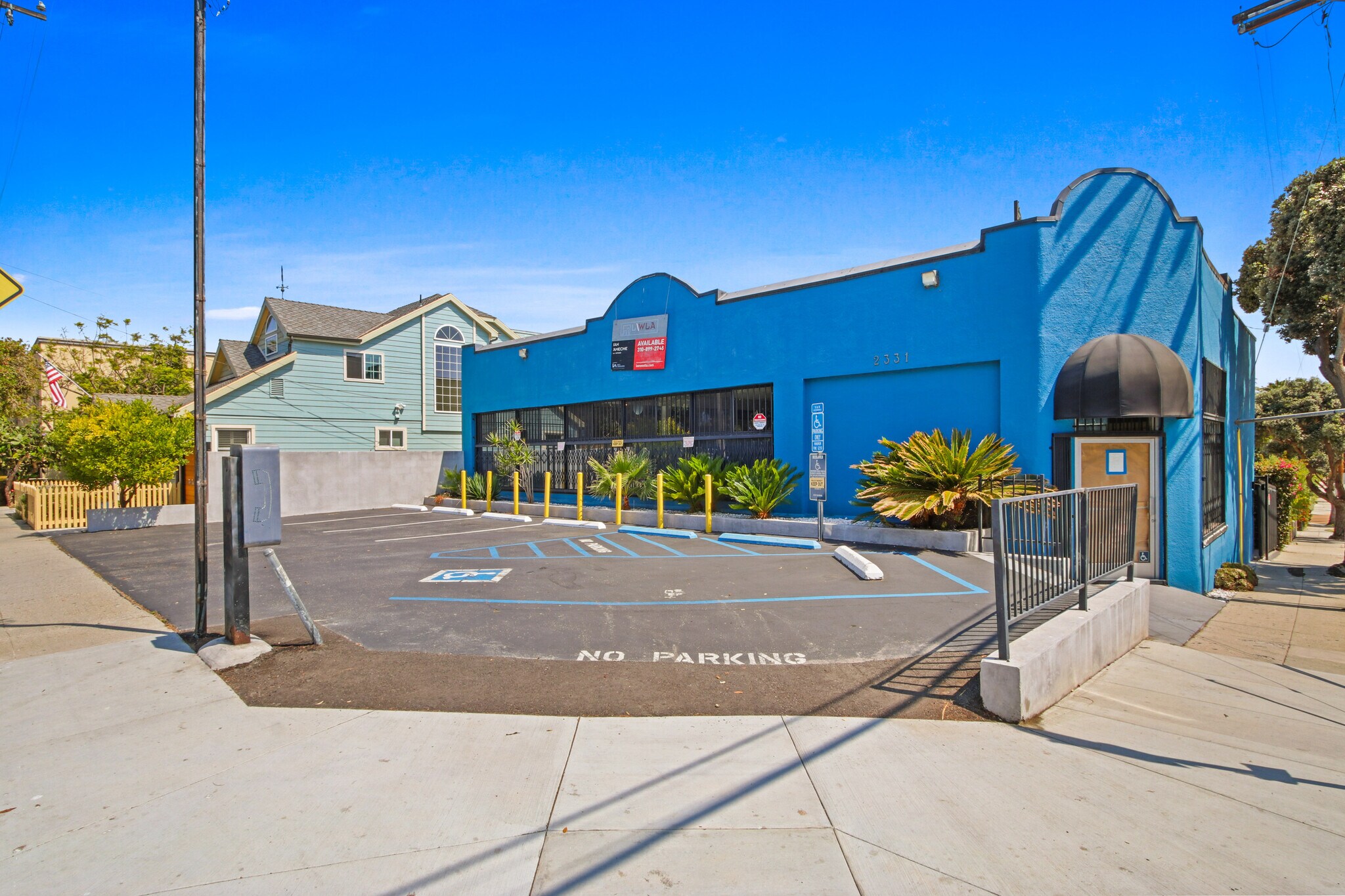 2331 4th St, Santa Monica, CA à vendre Photo de l’immeuble– Image 1 sur 9