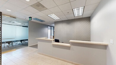 1880 Century Park E, Los Angeles, CA à louer Numérisation 3D Matterport– Image 2 sur 4