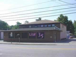 Plus de détails pour 35 Water St, Fredonia, NY - Bureau/Local commercial à louer