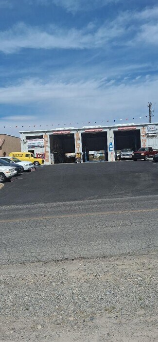 Plus de détails pour 431 S Frontage Rd, Pahrump, NV - Local commercial à vendre