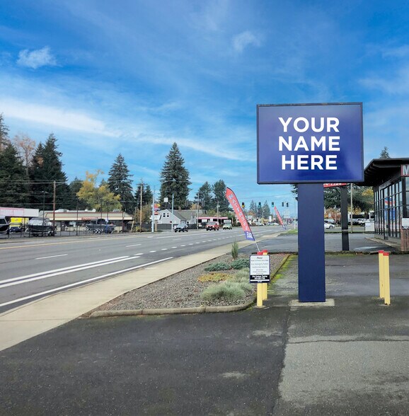 19220 Mcloughlin Blvd, Gladstone, OR à louer - Photo de l’immeuble – Image 3 sur 16