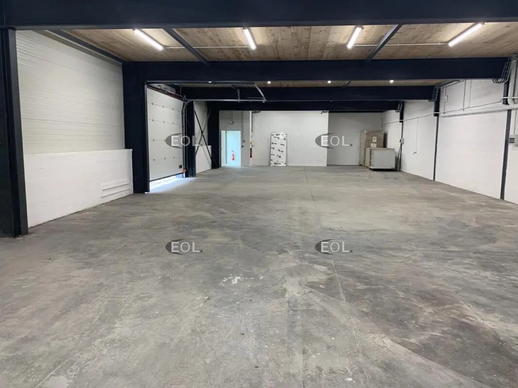 Local d’activités dans Saint-Rémy-de-Provence à louer Photo intérieure– Image 1 sur 6