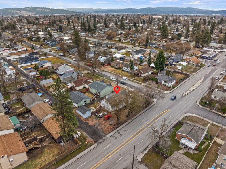 1003 E Nebraska Ave, Spokane, WA à vendre - Photo de l’immeuble – Image 3 sur 10