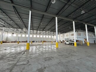 Plus de détails pour 625 N Sacramento Blvd, Chicago, IL - Industriel/Logistique à louer