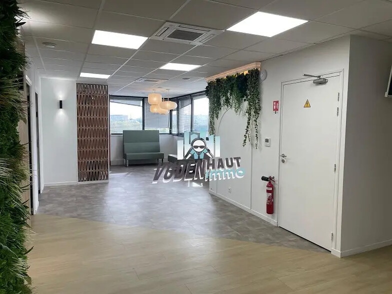 Bureau dans Toulouse à louer - Photo de l’immeuble – Image 2 sur 9