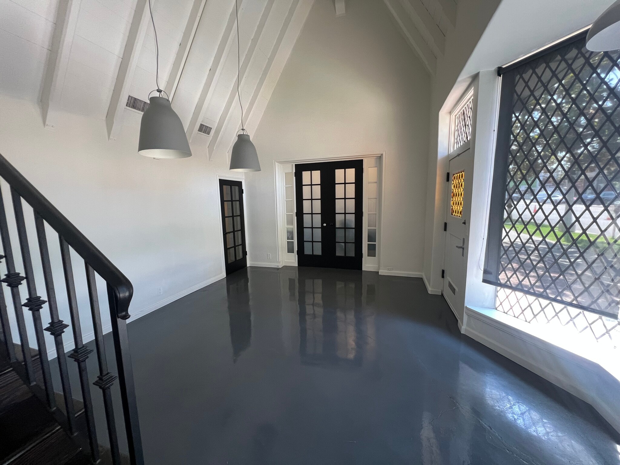 7415-7427 Beverly Blvd, Los Angeles, CA à louer Photo intérieure– Image 1 sur 4