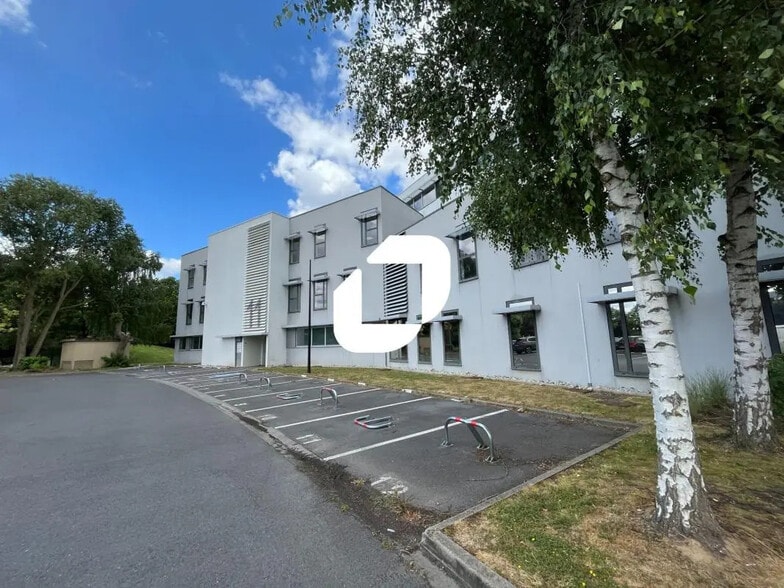 11-13 Rue John Hadley, Villeneuve-d'Ascq à louer - Photo de l’immeuble – Image 2 sur 29