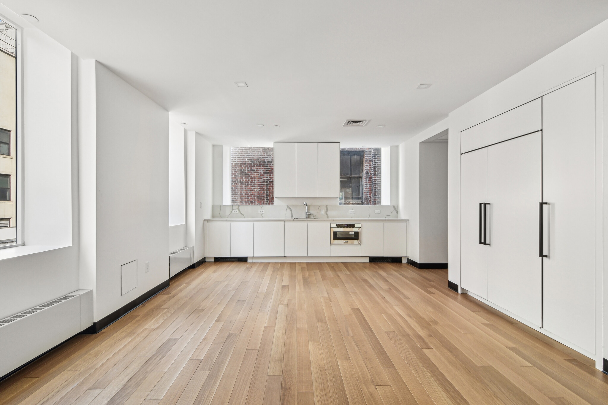 210 Elizabeth St, New York, NY à louer Photo intérieure– Image 1 sur 3