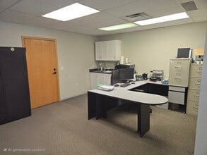 2922 Glen Dr, Coquitlam, BC à louer Photo intérieure– Image 1 sur 2