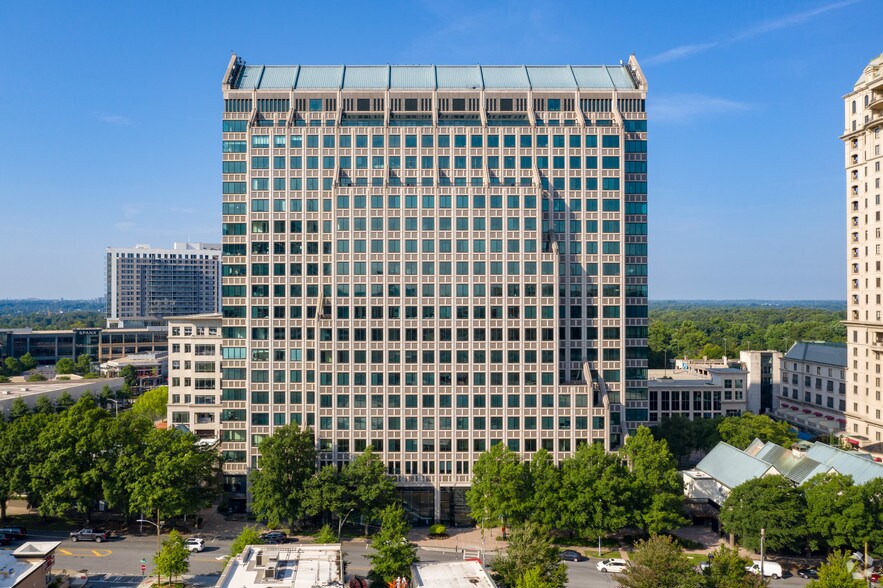 3060 Peachtree Rd NW, Atlanta, GA à louer - Photo de l’immeuble – Image 1 sur 53