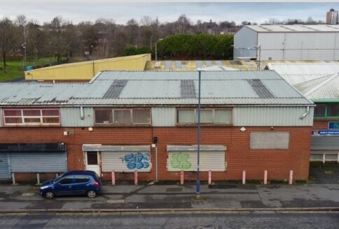 100-106 Broughton Ln, Salford à louer - Photo de l’immeuble – Image 2 sur 3