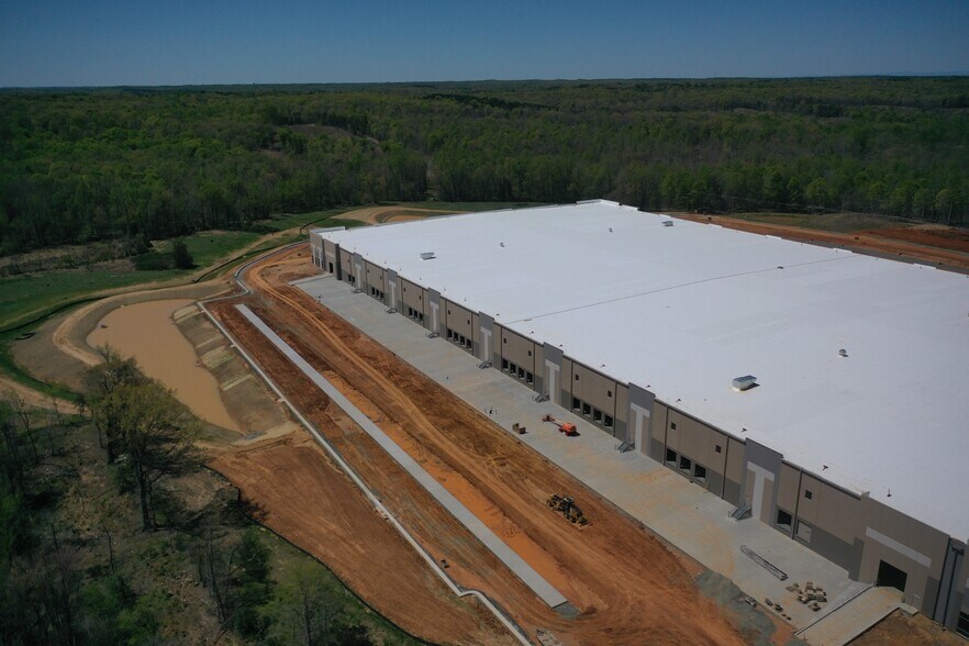 Austin Ridge Dr, Stafford, VA à louer - Photo de l’immeuble – Image 3 sur 4